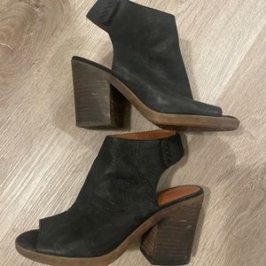 Lucky Brand Shoes | Lucky Brand Odenah Black Shoes Stacked Heels Size 6/36